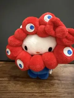 ハローキティ　EXPO2025 ミャクミャクなりきりぬいぐるみ　カラビナ