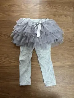 Bee des Bee フリルチュール付きスパッツ グレー　110