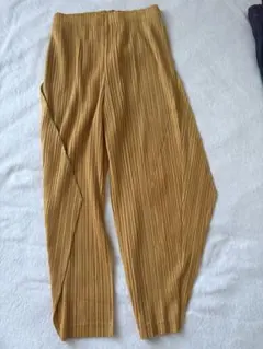 pleats please issey miyake プリーツパンツのサムネイル