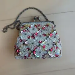 レトロ　ビーズ　がま口　ポーチ　小物入れ　白色