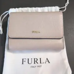 FURLA 三つ折り財布