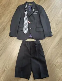 スーツ（120cm）黒/紫　フォーマル　男の子　卒園式　入学式 　結婚式