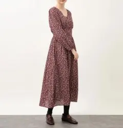 【美品】earth music&ecology 花柄 ロングワンピース 濃赤