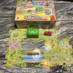 アンパンマン パネルをつなげてレッツゴー！ くねくねパズルDX