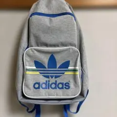 adidas グレー バックパック　リュック