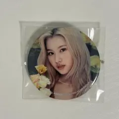 TWICE SANA 缶バッジ