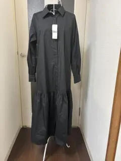 新品タグ付き　GU 長袖　黒ロングワンピース