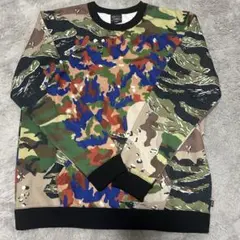 ALPHA INDUSTRIES カモフラージュ柄スウェット