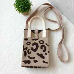 ヒョウ柄 スマホショルダーバッグ ミニショルダーバック ニット 秋