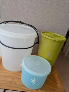 新品 Tupperware ジャイアント 2個+ハンドルセット タッパーウェア ジャイアント(ハンドル付) 2個セット - メルカリ