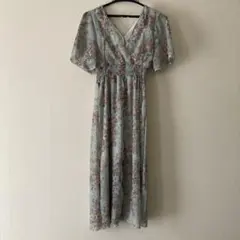 花柄 Vネック シフォンワンピース