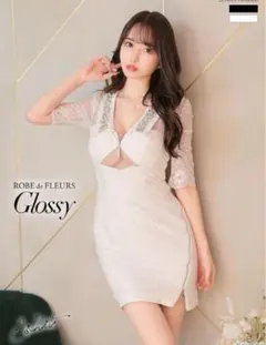 ローブドフルール ビジュー付き襟モチーフ×レーススリーブタイトミニキャバドレス