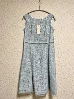 【新品タグ付き】Feroux エンブロイダリーフラワー ドレス　サイズ1