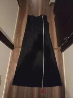 ロイスクレヨン　黒 ノースリーブロングワンピース