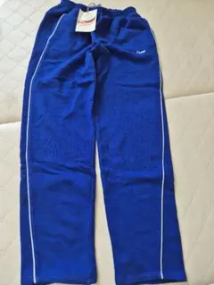 Item thumbnail for item 9512a50f-1fb7-4e15-bbe8-c1a97c1fa906