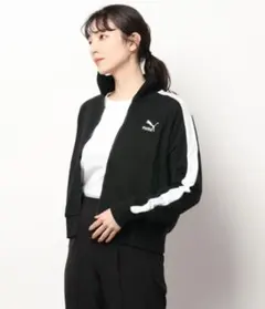 【美品】PUMA ブラック ジップアップ トレーナープーマ ジャージ春物
