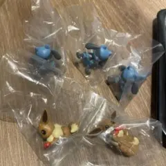 ポケモン まんぷく ぱくぱくマスコット イーブイ、リオル