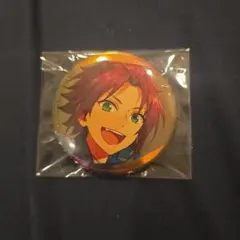 『あんさんぶるスターズ！！』のキャラクター、衣更真緒の缶バッジです。