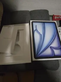 iPad Air M3 11インチ128GB （MOFTケース付 箱付 付属無）