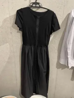 BLUE LABEL CRESTBRIDGE 半袖ワンピース ブラック 38のサムネイル