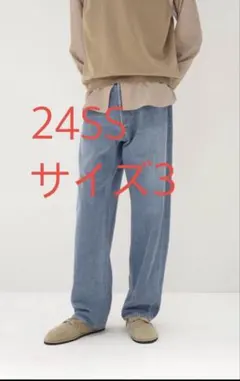 AURALEE デニム サイズ3 洗練された生地で定番アイテムをワンランクアップ。『AURALEE