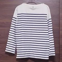 【未着用品です】ユニクロ　長袖ボーダーカットソー