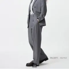 【美品】UNIQLOユニクロ タックワイドパンツ伸縮性 動きやすい オフィス◎