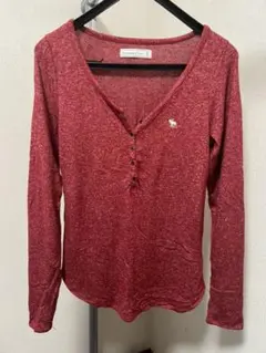 アバクロ 長袖 ニット 赤