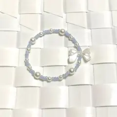 ハンドメイド 水色系ホワイトビーズリボンブレスレット 冬 ゴム伸縮 女性用