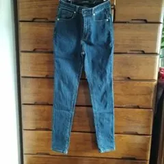 GUダークブルー スキニーデニム67サイズ　股上約７３センチ