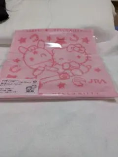 ハローキティとターフィー　2枚セット　ピンクとブルー　ハンドタオル