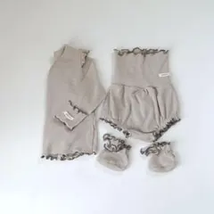 peekaboo newborn setベージュ