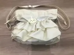 美品　ちいかわ　うさぎ　フリルショルダーバッグ　ベージュ