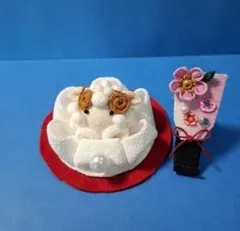 つまみ細工　来年の干支　未（ひつじ）小さな羽子板（あ）のサムネイル
