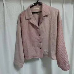 赤と白のストライプシャツジャケット