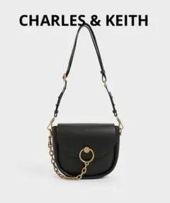 CHARES & KEITH チャンキーチェーンリンク サドルバッグ 黒