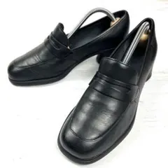 Item thumbnail for item a3cd22d1-0f5b-4a82-8ad9-13759a67386b