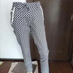 Item thumbnail for item d7d53060-a64b-473a-a0ea-a7e0d35c5a24