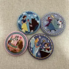 ディズニー 刺繍缶バッジ アナ雪 ピノキオ 白雪姫 わんわん物語 4点セット
