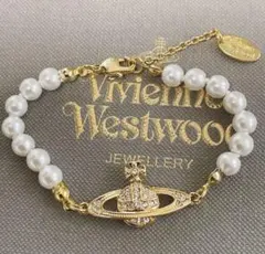 ヴィヴィアン　バスレリーフパールブレスレット