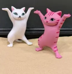 ぺんてる ネコのペン置き　 よっこいにゃ ネコ 猫 フィギュア 2体セット