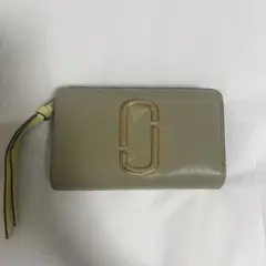 MARC JACOBS 二つ折り財布のサムネイル
