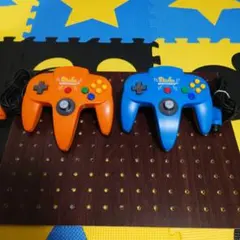NINTENDO６４　ピカチュウ　コントローラ オレンジ　ブルー　2個セット