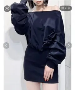 GYDA ドッキングオフショルスウェットワンピース