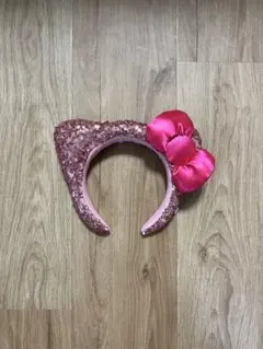 キティちゃん ピンク スパンコール カチューシャ リボン付き