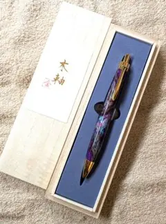 Item thumbnail for item 8ce82a7f-f1fd-447e-97ae-5618a69dcc5b