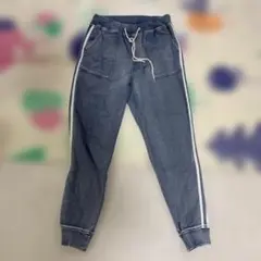 グレー ストライプ デニム風パンツ