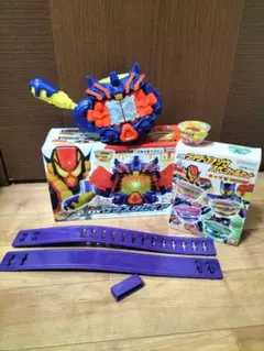 変身ベルト　DX　ヴラスタムギア　ライダーゴチゾウ　カップ型　仮面ライダー　ガヴ