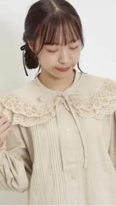 サマンサモスモス　付け襟ピンタックシャツ