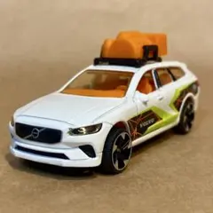 マジョレット ボルボ V90 シャイニートラベラー（チューンナップス）